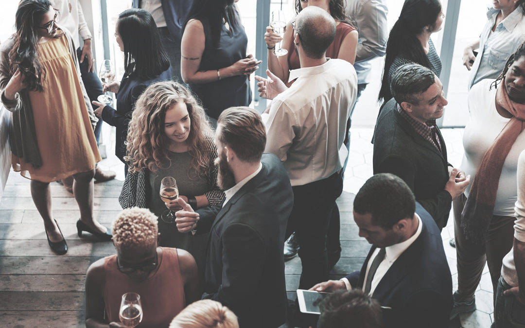 4 Tips for How to Network like a Pro